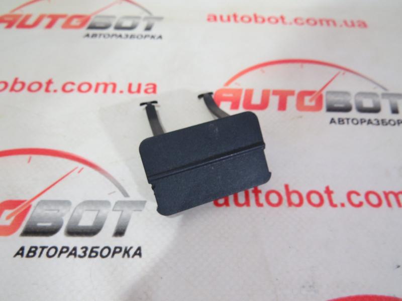 RAV4 IV (XA40) Заглушка обшивки багажника запчасти  Toyota rav4-xa40 фото