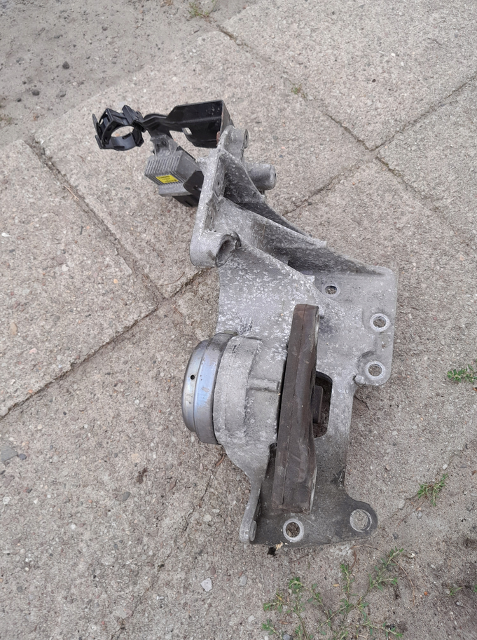 запчасти  Nissan x-trail-ii фото