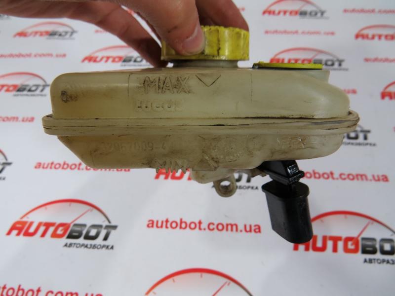 запчасти  Audi a6allroadc5 фото