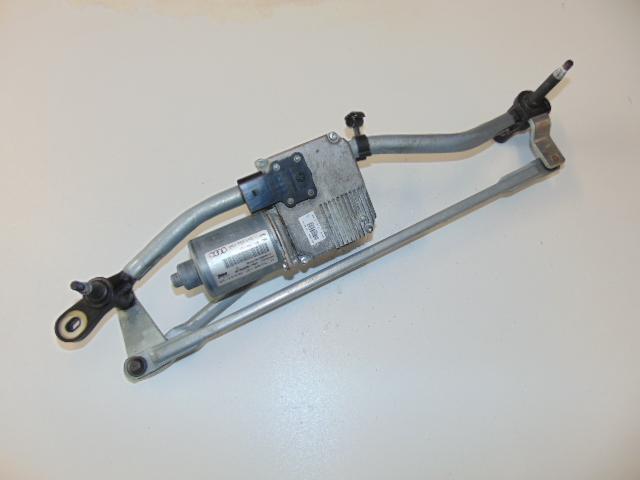 запчастини  Audi a4b8 фото