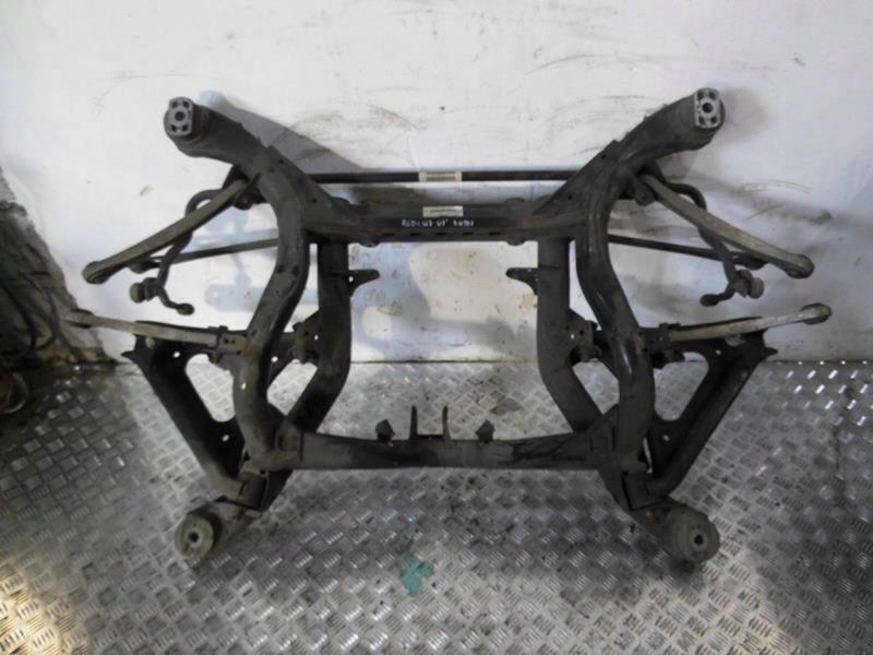 запчасти  Audi q7 фото